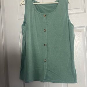Scoop Neck Mint Button-Front Women's Tank